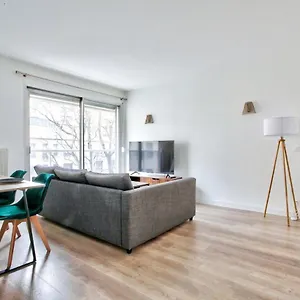 Quartier Pantheon Free Netflix Apartamento París